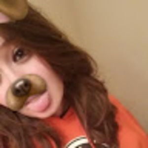 Meet your Posher, Carmen